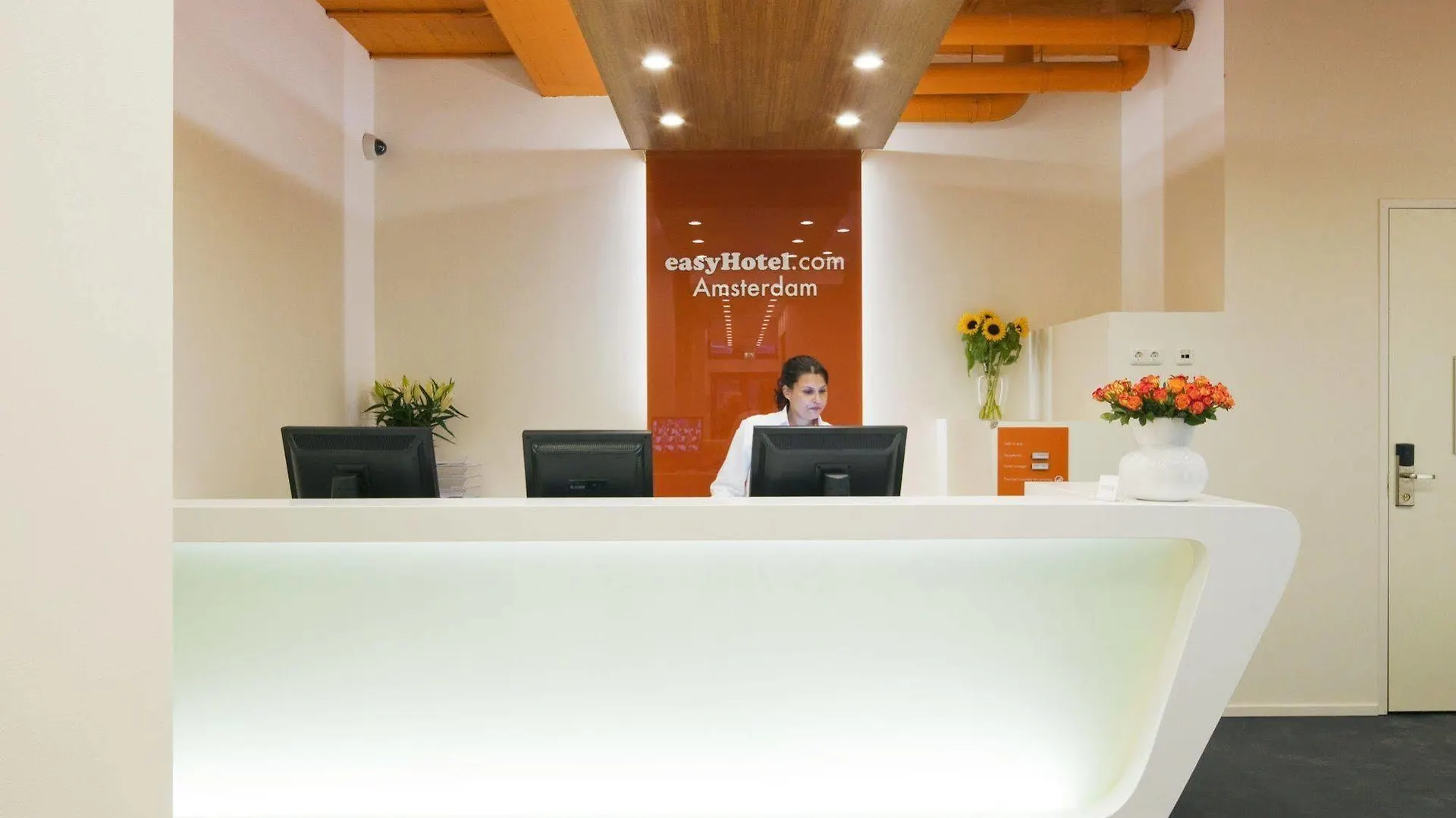 ** Hotel Easyhotel Amsterdam City Centre South Netherlands