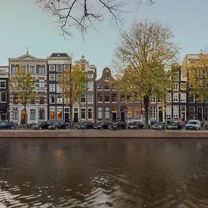 The Pavilions Amsterdam, The Toren Отель