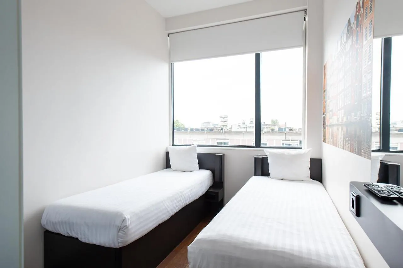 ** Hotel Easyhotel Amsterdam City Centre South Netherlands