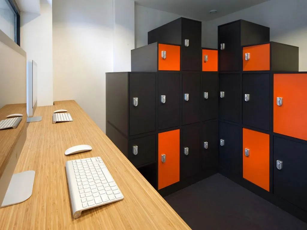 Easyhotel Amsterdam City Centre South