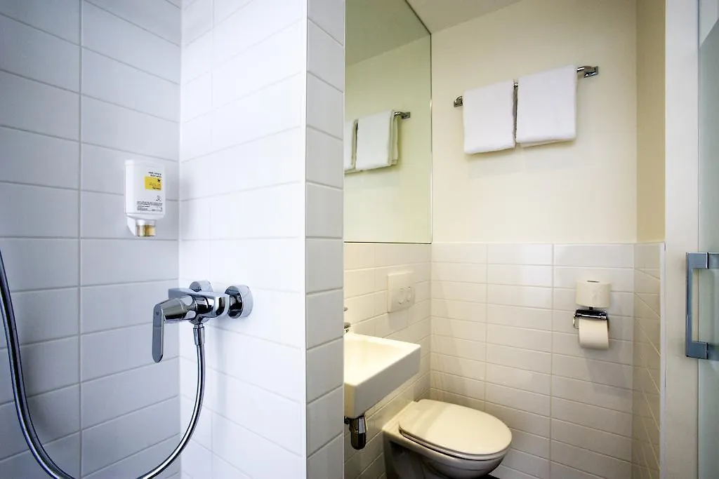 Hotel Easyhotel Amsterdam City Centre South