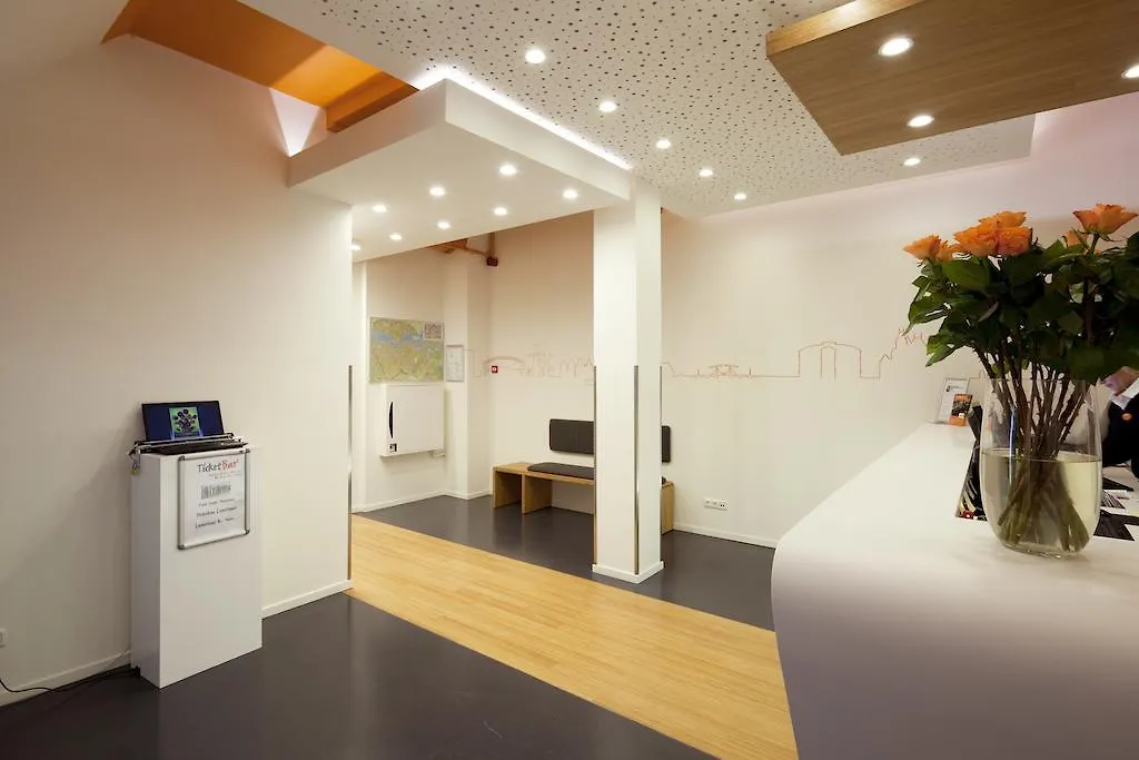Hotel Easyhotel Amsterdam City Centre South